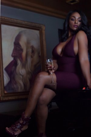 Laure-anna vip call girl in Shelbyville
